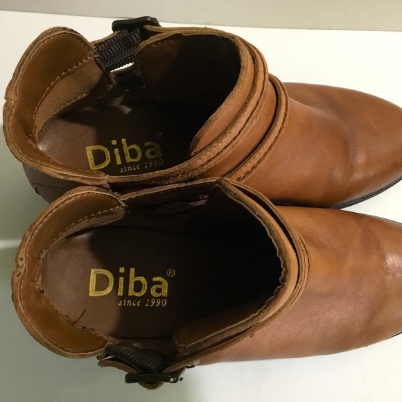 Diba Love Bug butter soft leather ankle booties - Picture 5 of 9